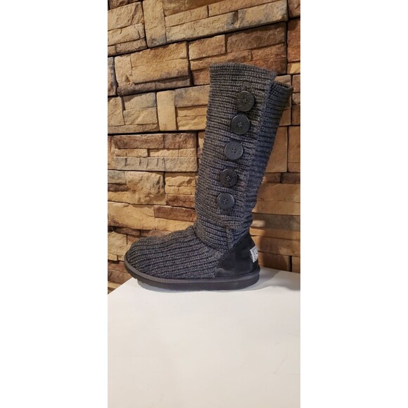UGG Women's Classic Cardy Boot GRAY SIZE 8 - Picture 1 of 10